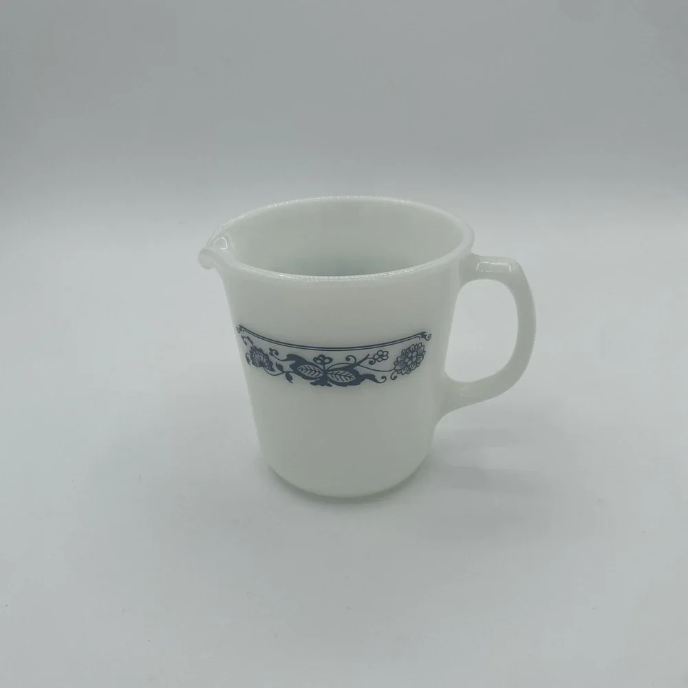 Vintage Pyrex Creamer Old Town Blue Onion Milk Glass #28 USA Made